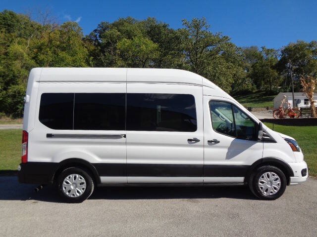 Used 2025 Ford Transit 350 XLT RWD image 9