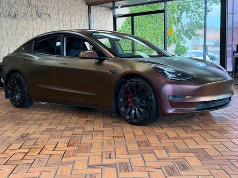 Used 2022 Tesla Model 3 Performance AWD/4WD image 10