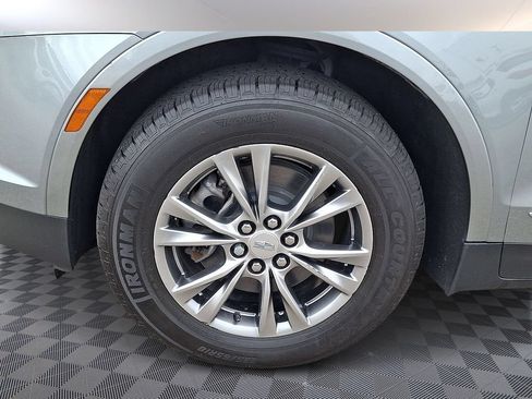 Used 2023 Cadillac XT5 Premium Luxury w/ LPO, Floor Liner Package AWD/4WD image 8
