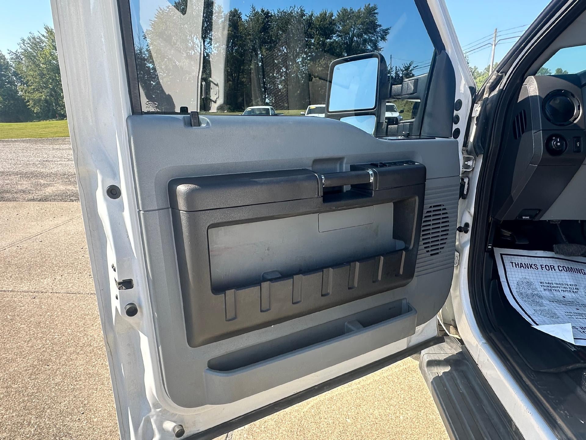 Used 2016 Ford F350 XL w/ Power Equipment Group AWD/4WD image 14