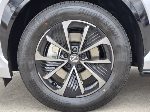 New 2026 Lexus RZ 350e 2WD image 7