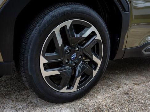 Certified 2025 Subaru Forester Limited w/ Popular Package #2 image 14