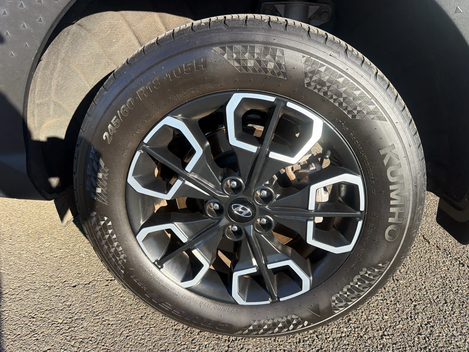 Used 2024 Hyundai Santa Cruz SEL FWD image 5