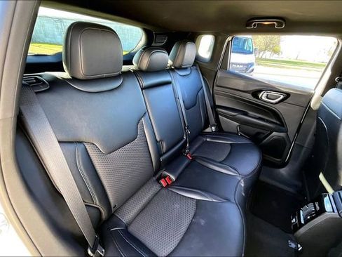 New 2026 Jeep Compass Latitude image 13