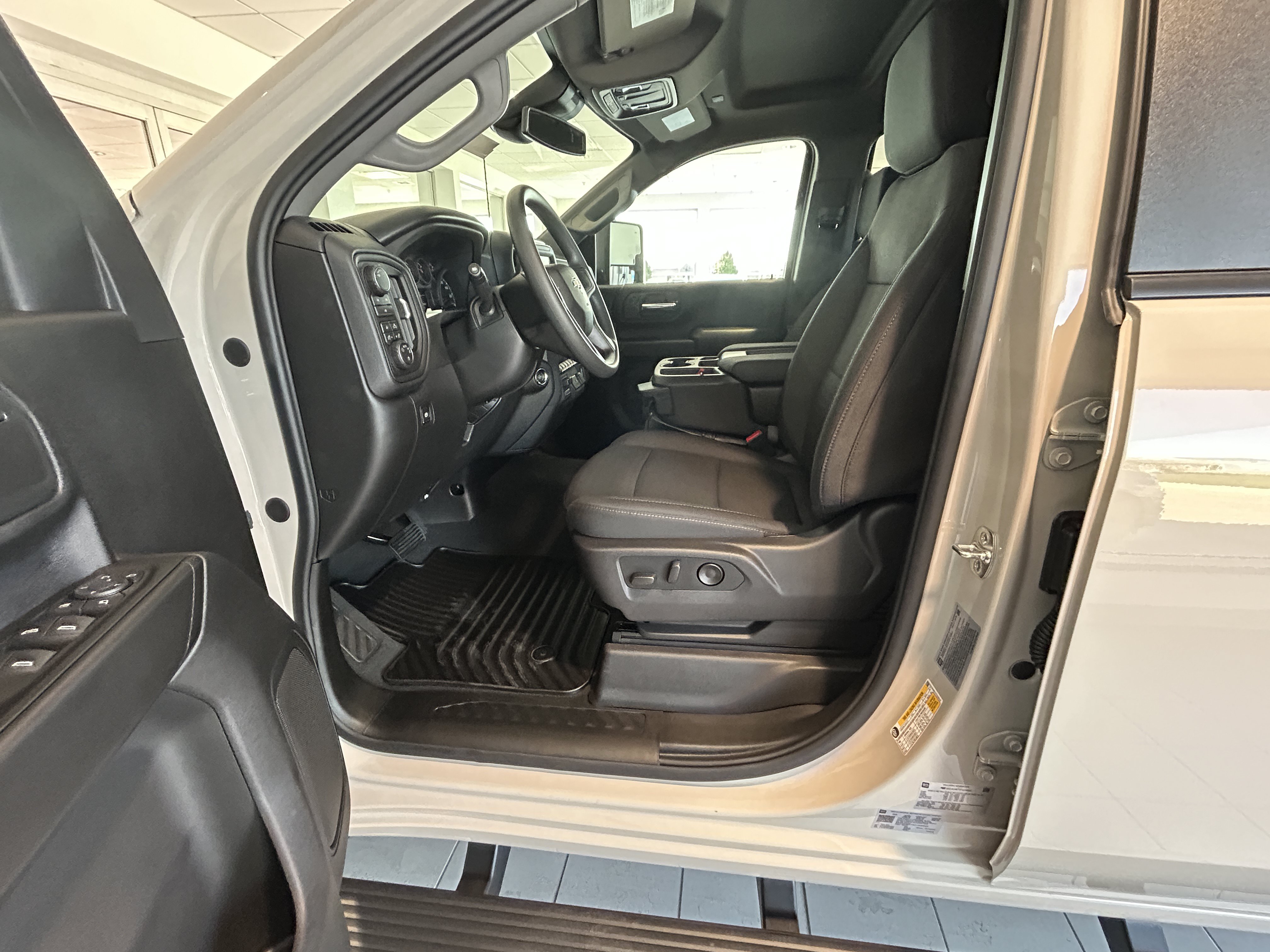 New 2026 Chevrolet Silverado 2500 Custom w/ Custom Value Package AWD/4WD image 2