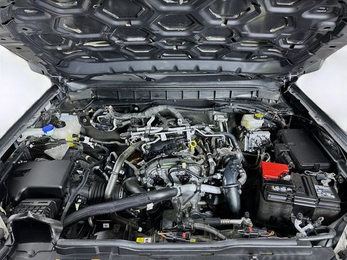 Used 2025 Ford Bronco Big Bend image 34