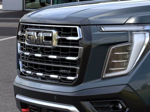 New 2026 GMC Yukon AT4 w/ AT4 Premium Plus Package AWD/4WD image 13