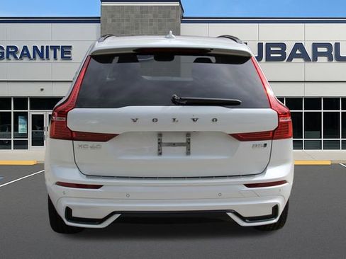 Used 2023 Volvo XC60 B5 Plus w/ Protection Package Premier image 7