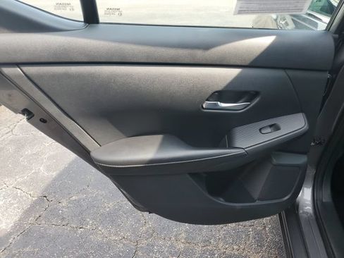 Used 2020 Nissan Sentra SV FWD image 7
