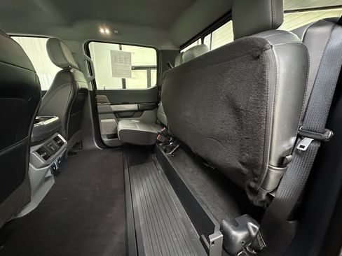 Used 2025 Ford F150 Lariat w/ Equipment Group 502A High AWD/4WD image 24