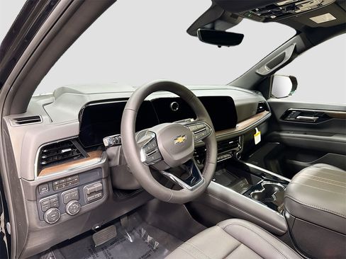 New 2026 Chevrolet Tahoe High Country image 9