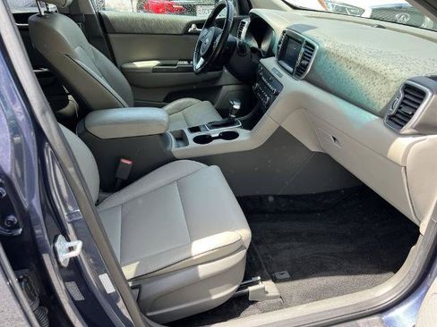 Used 2017 Kia Sportage EX FWD image 10
