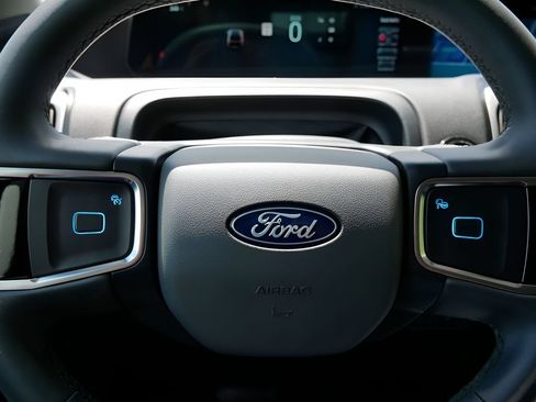 Used 2025 Ford Expedition Max Active AWD/4WD image 20