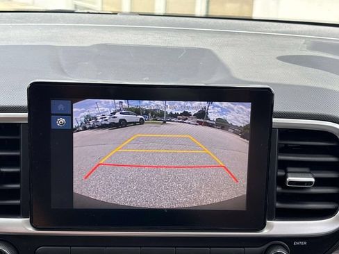 Certified 2023 Hyundai Venue SEL w/ Cargo Package FWD image 22