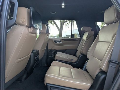 Used 2024 Chevrolet Tahoe Premier image 17