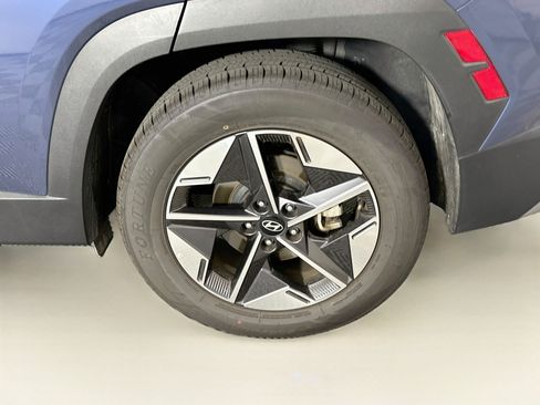 Used 2025 Hyundai Tucson SEL FWD image 11