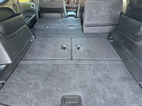 Used 2023 Dodge Durango SXT RWD image 23