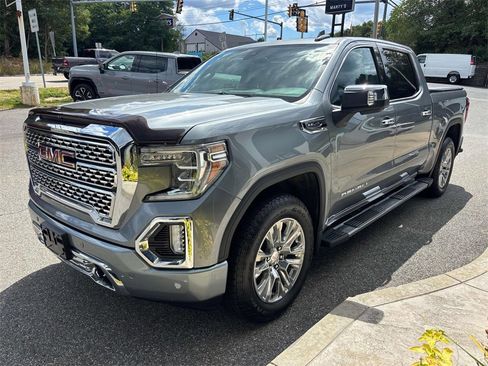 Used 2019 GMC Sierra 1500 Denali w/ Driver Alert Package II image 7