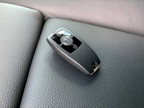 Certified 2025 Mercedes-Benz Sprinter 2500 image 22