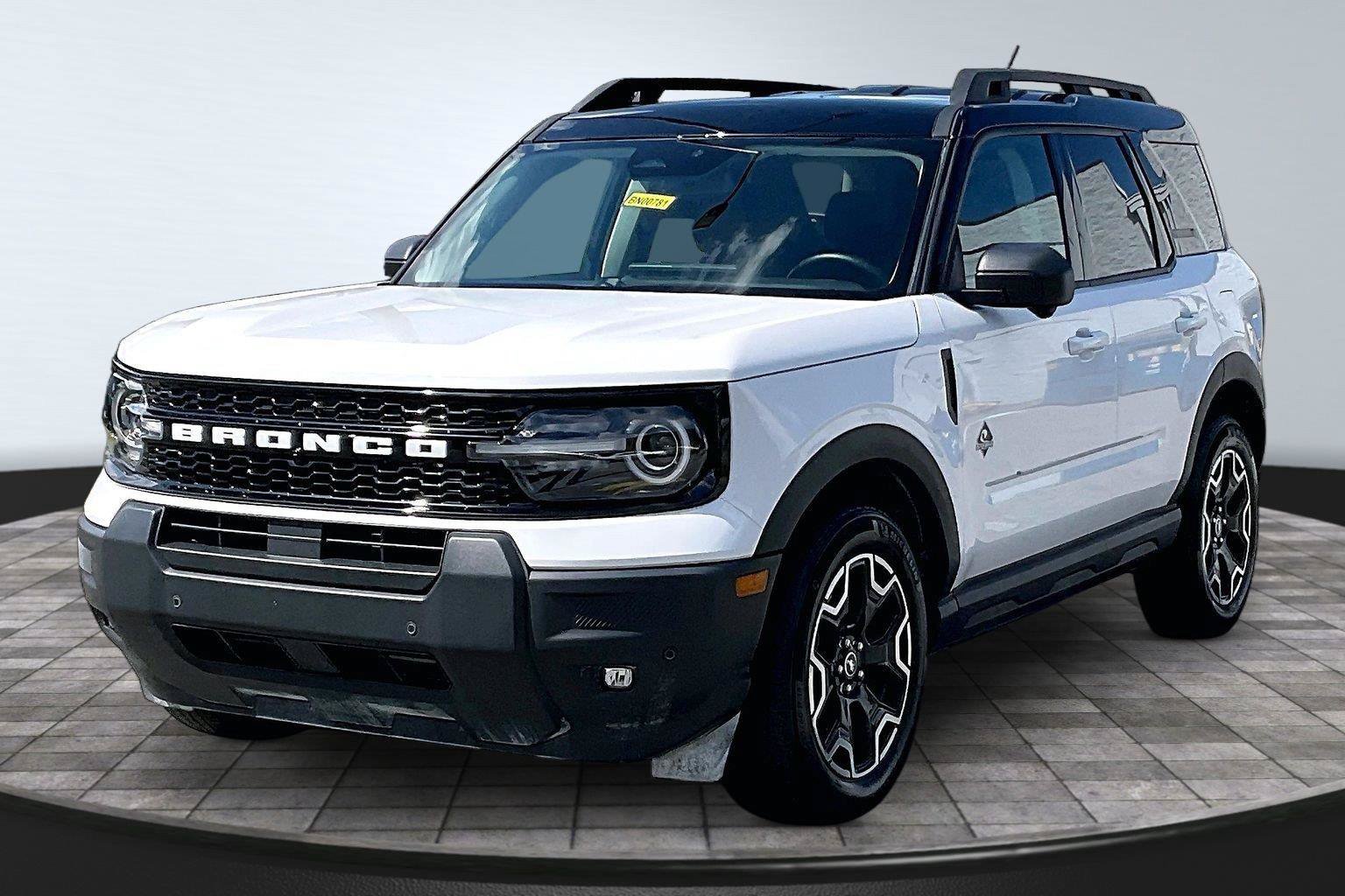 Used 2025 Ford Bronco Sport Outer Banks w/ Outer Banks Tech Package+ AWD/4WD image 12