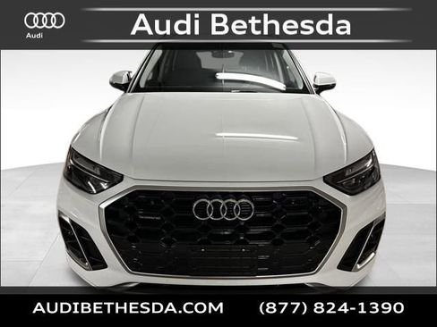 Certified 2025 Audi Q5 2.0T Premium image 2