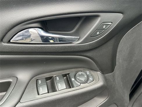 Certified 2021 Chevrolet Equinox LT image 15