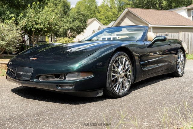Used 2001 Chevrolet Corvette Convertible w/ Preferred Equipment Group2 RWD image 14