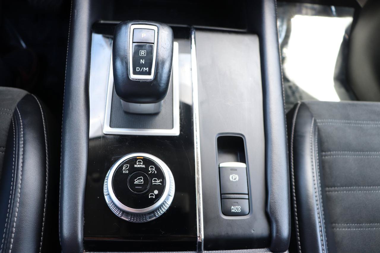 Used 2024 Mitsubishi Outlander FWD image 42