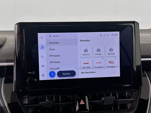 Used 2024 Toyota Corolla LE image 19