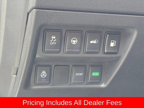 Used 2018 Nissan Rogue SL w/ Premium Package FWD image 18