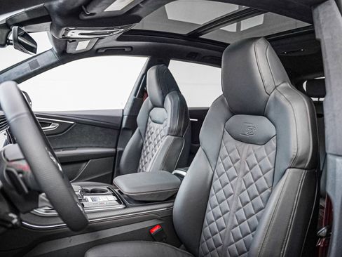 New 2026 Audi SQ8 Prestige image 11