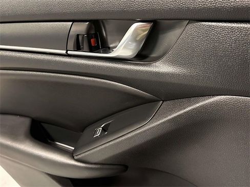 Certified 2022 Honda Accord Sport image 19