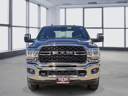 Used 2024 RAM 2500 Big Horn AWD/4WD image 2