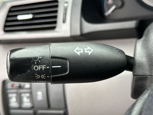 Used 2013 Honda Odyssey EX-L image 22