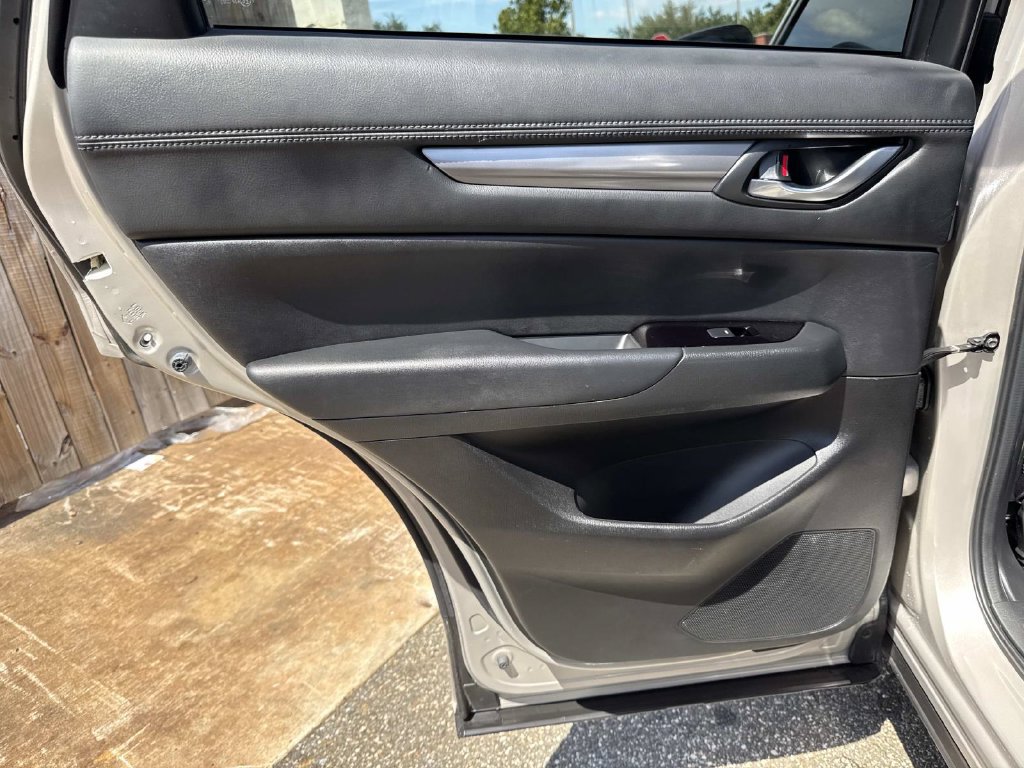Used 2024 MAZDA CX-5 AWD 2.5 S w/ Select Package image 12