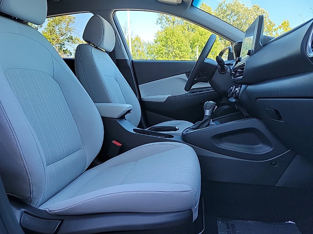 Used 2023 Hyundai Kona SEL AWD/4WD image 17