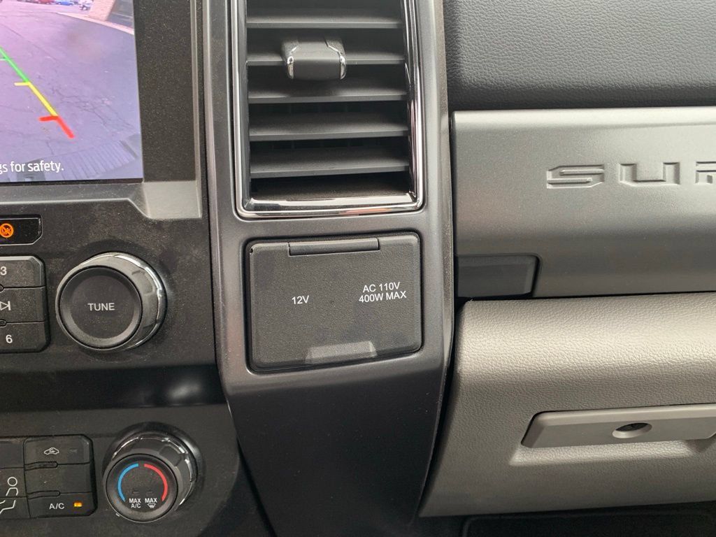 Certified 2022 Ford F350 XLT AWD/4WD image 49