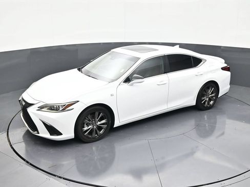 Used 2019 Lexus ES 350 F Sport w/ Accessory Package 2 FWD image 12