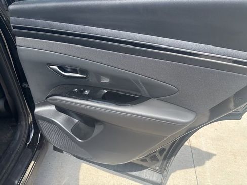 Used 2024 Hyundai Tucson Limited AWD/4WD image 27