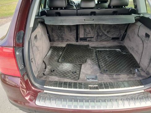 Used 2004 Porsche Cayenne S image 20