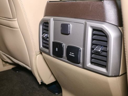 Used 2020 Ford F150 Lariat w/ Equipment Group 501A Mid AWD/4WD image 22