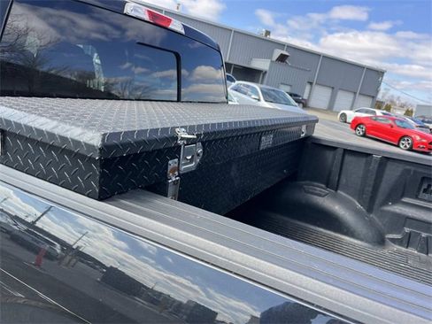 Used 2015 Ford F150 XLT w/ Equipment Group 302A Luxury image 12