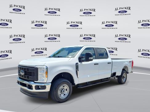 Used 2024 Ford F250 XL w/ XL Driver Assist Package AWD/4WD image 3