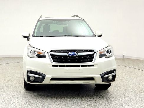Used 2018 Subaru Forester 2.5i Touring AWD/4WD image 2