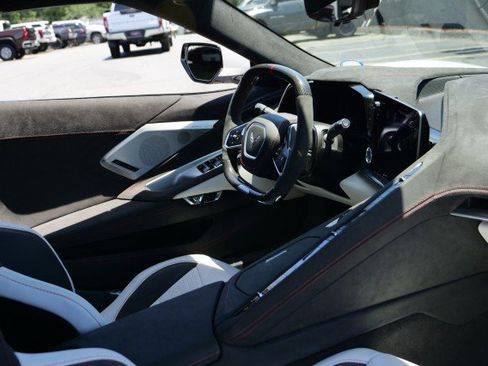 Used 2023 Chevrolet Corvette Z06 RWD image 43