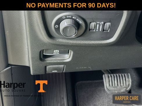 New 2026 Jeep Grand Cherokee Altitude image 13