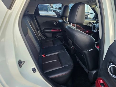 Used 2013 Nissan Juke SL image 12