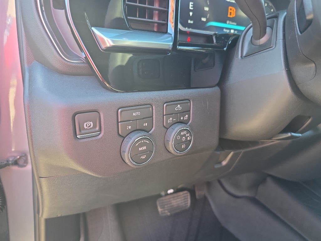 New 2026 Chevrolet Silverado 1500 RST w/ RST Select Package AWD/4WD image 11