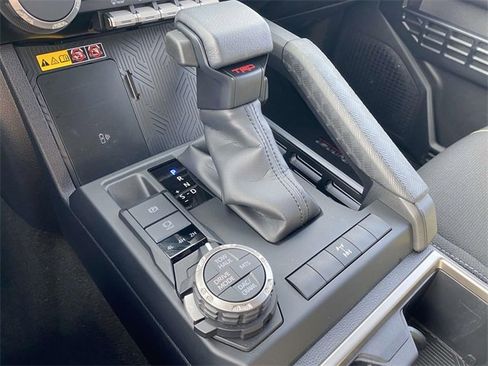 Used 2025 Toyota 4Runner TRD Off-Road image 30