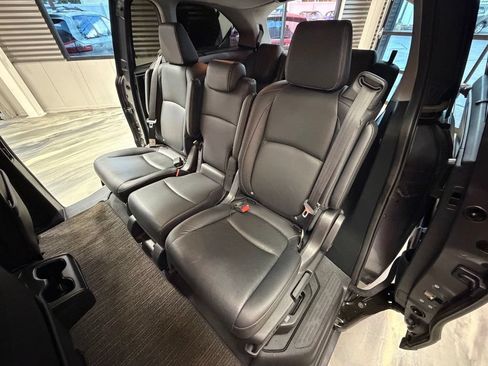 Used 2022 Honda Odyssey Touring image 8